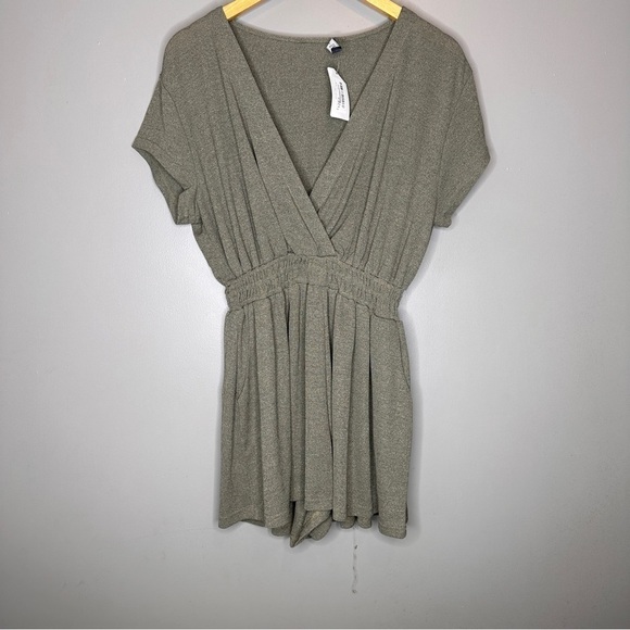NWT KLD Romper in olive - Picture 1 of 9